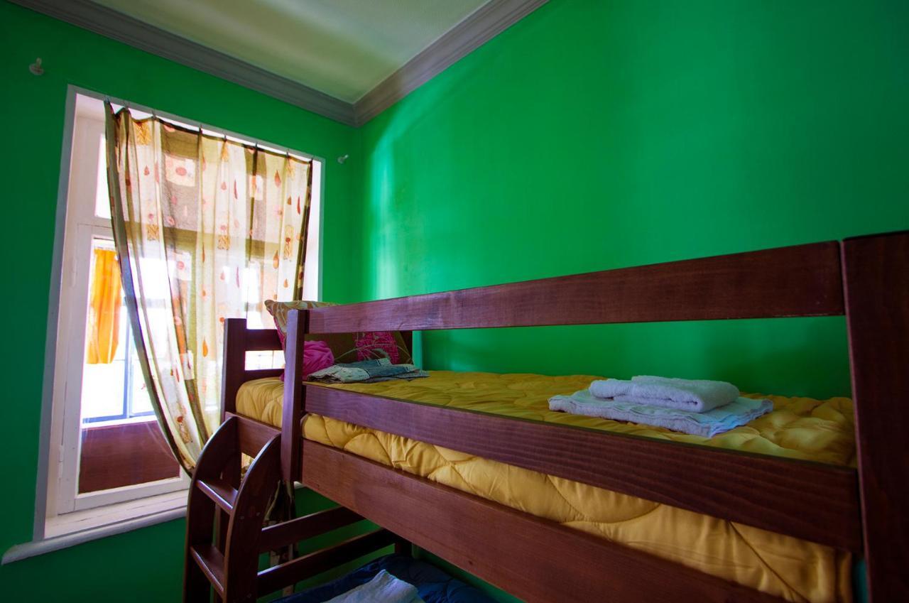 Royz Hostel Тбилиси Экстерьер фото
